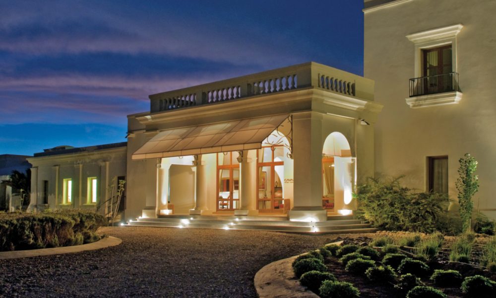 Cavas wine Lodge (1)