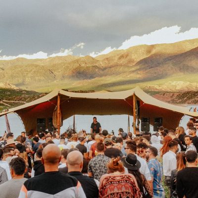 SUNSETS & DJ'S​
